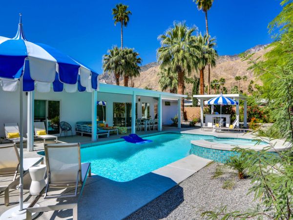 Palm Springs Home 984060