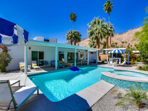 Palm Springs Home 984060