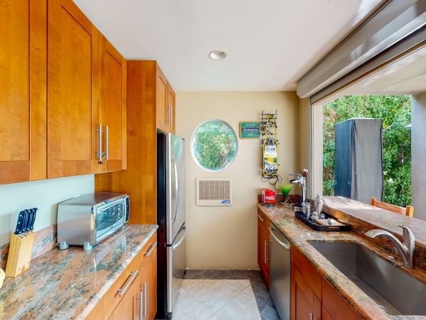 Palm Springs Home 984061