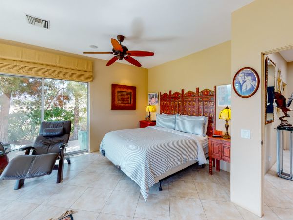 Palm Springs Home 984061