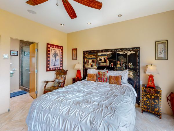 Palm Springs Home 984061