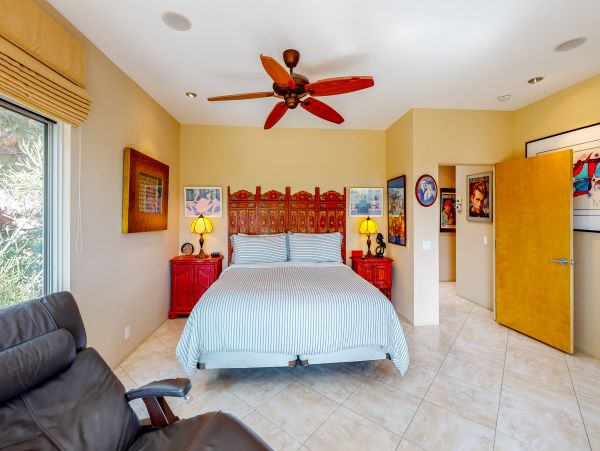 Palm Springs Home 984061