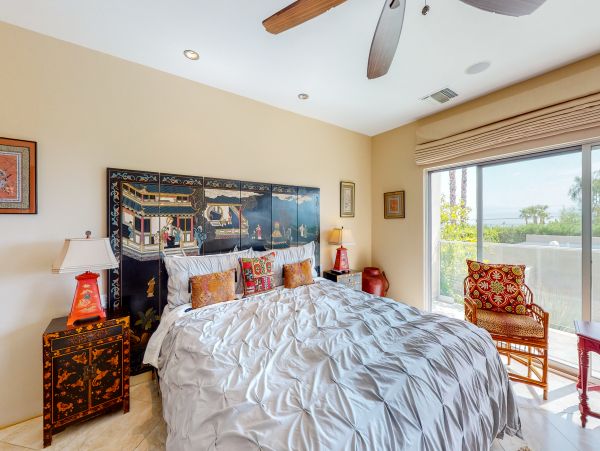 Palm Springs Home 984061