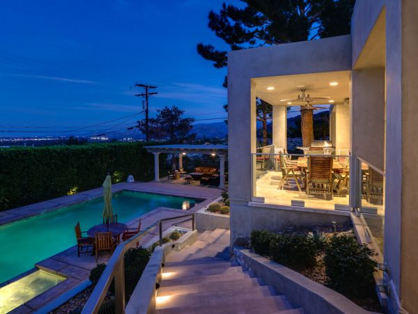 Palm Springs Home 984061