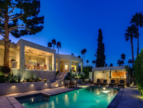 Palm Springs Home 984061