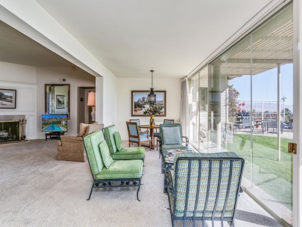 Palm Springs Home 984062