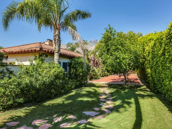 Palm Springs Home 984063