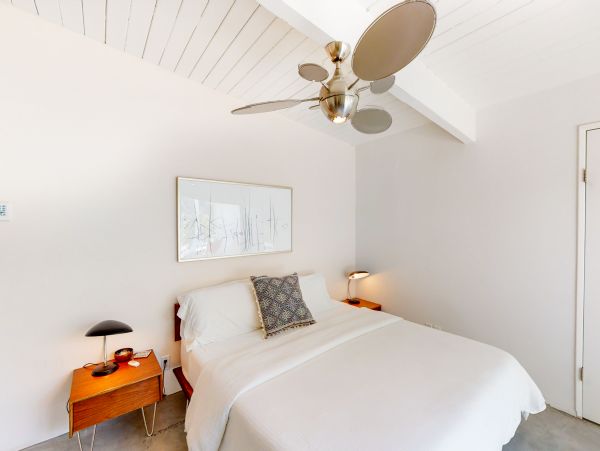 Palm Springs Home 984064