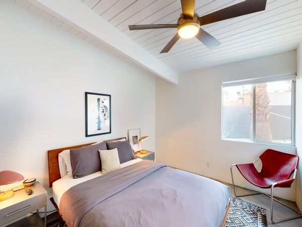 Palm Springs Home 984064