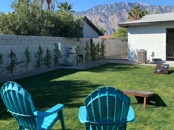 Palm Springs Home 984065
