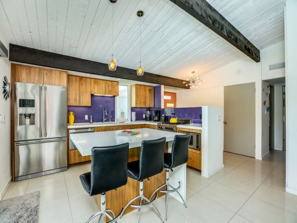 Palm Springs Home 984066