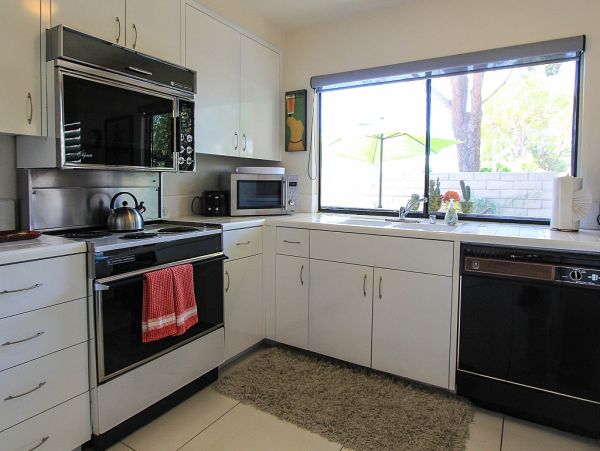 Palm Springs Home 984067