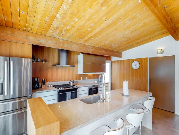 Palm Springs Home 984068
