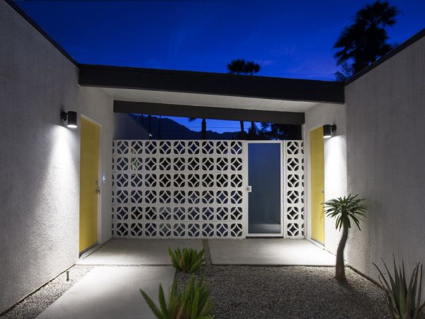 Palm Springs Home 984069
