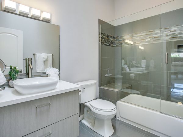 Palm Springs Home 984070
