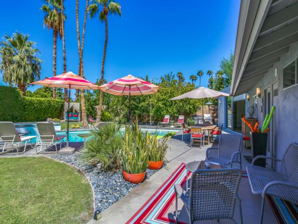 Palm Springs Home 984071