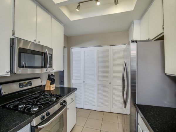 Palm Springs Home 984073
