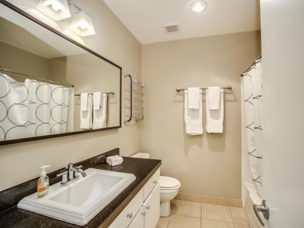 Palm Springs Home 984073