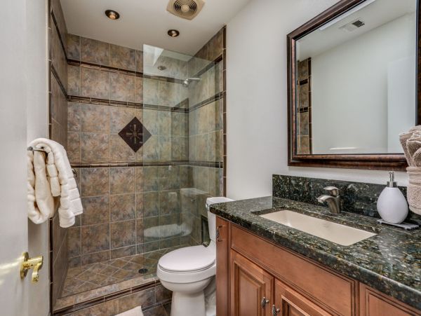 Palm Springs Home 984078