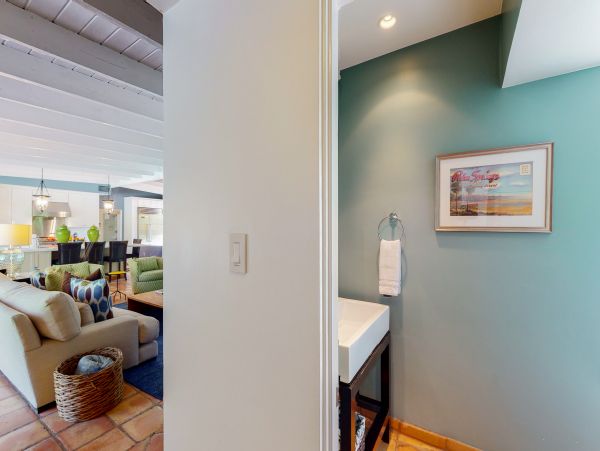 Palm Springs Home 984080
