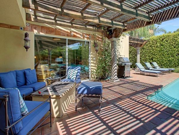 Palm Springs Home 984080