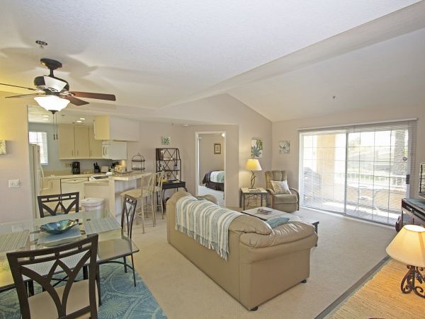 Palm Springs Home 984081