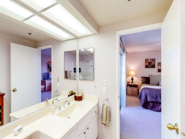 Palm Springs Home 984081