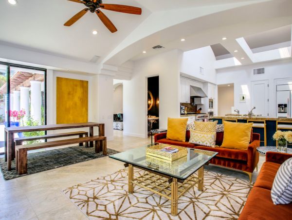 Palm Springs Home 984082