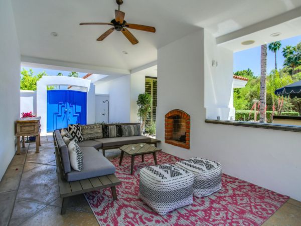 Palm Springs Home 984082