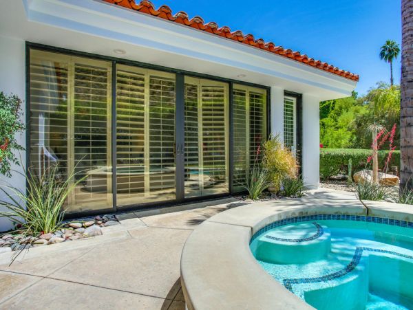 Palm Springs Home 984082