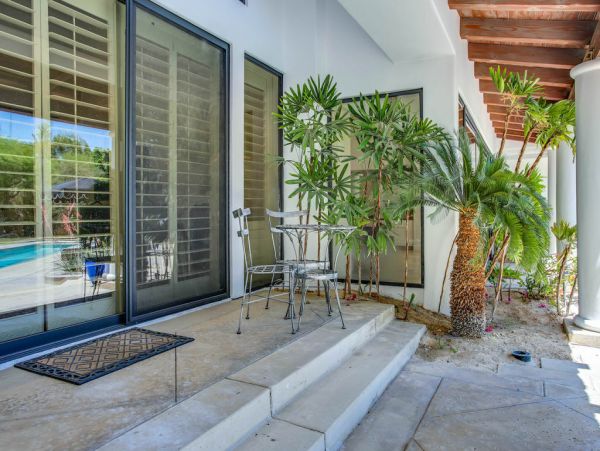 Palm Springs Home 984082