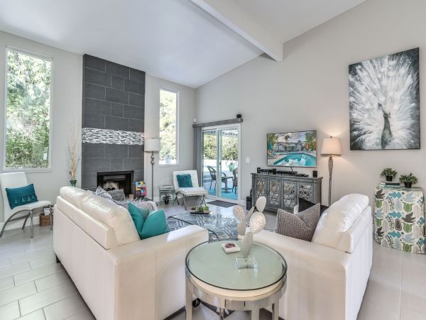 Palm Springs Home 984084