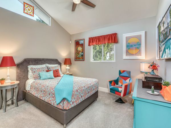 Palm Springs Home 984084