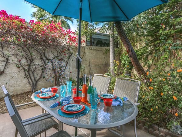 Palm Springs Home 984084