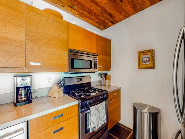 Palm Springs Home 984085