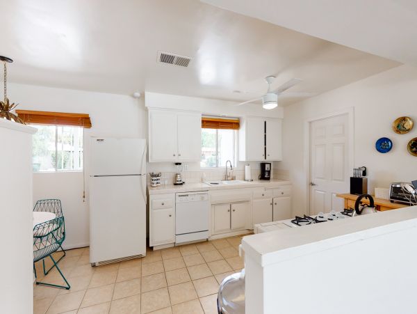 Palm Springs Home 984087