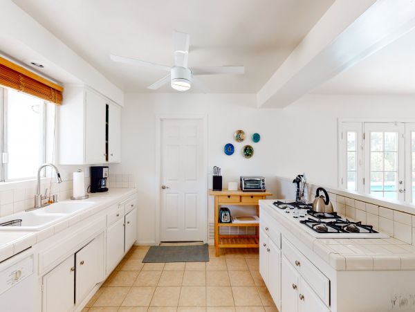 Palm Springs Home 984087
