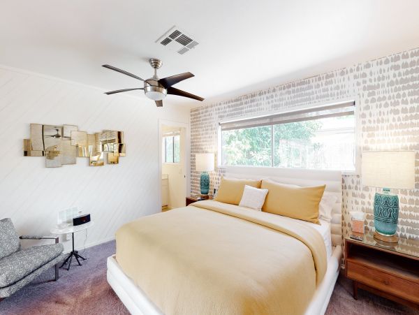 Palm Springs Home 984087