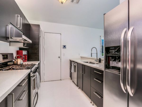 Palm Springs Home 984091