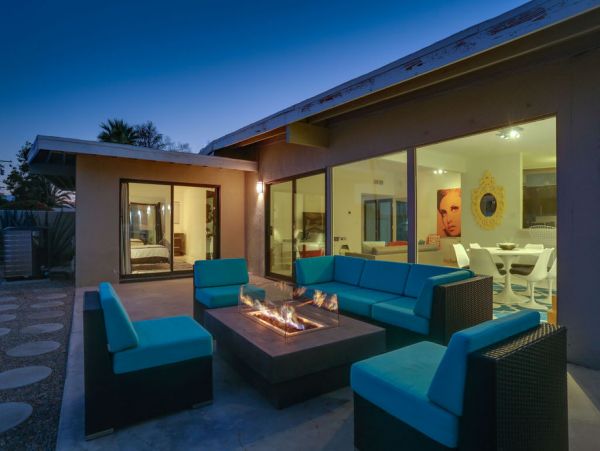 Palm Springs Home 984091