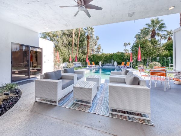 Palm Springs 4 Bedroom Pool Home Sleeps 8