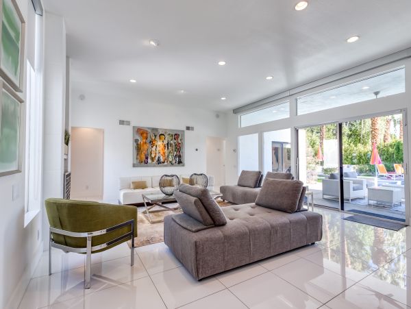 Palm Springs 4 Bedroom Pool Home Sleeps 8