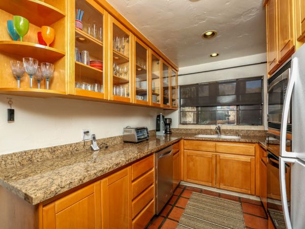Palm Springs Home 984093