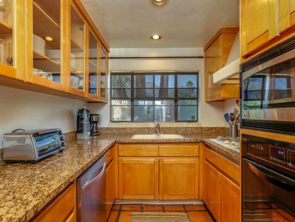 Palm Springs Home 984093