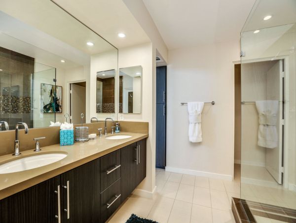 Palm Springs Home 984095