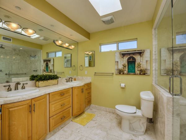Palm Springs Home 984096