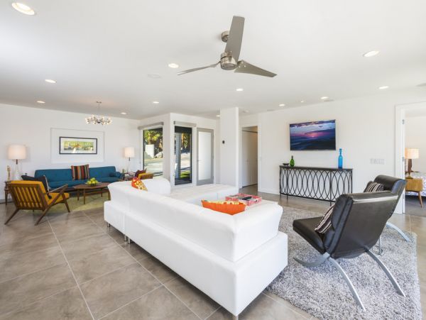 Palm Springs Home 984097