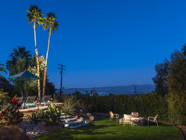 Palm Springs Home 984097