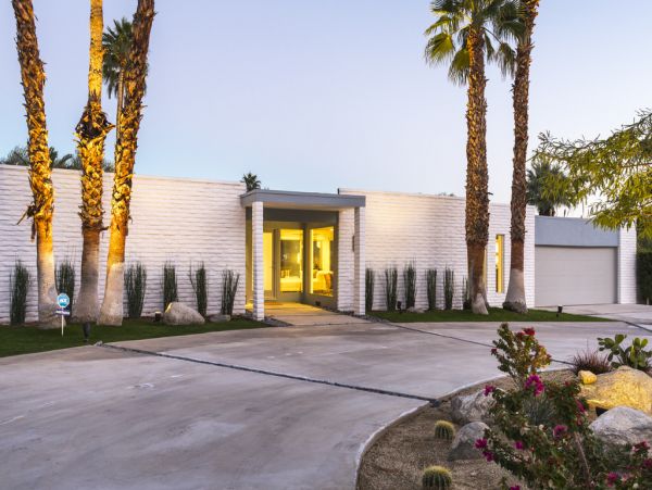 Palm Springs Home 984097