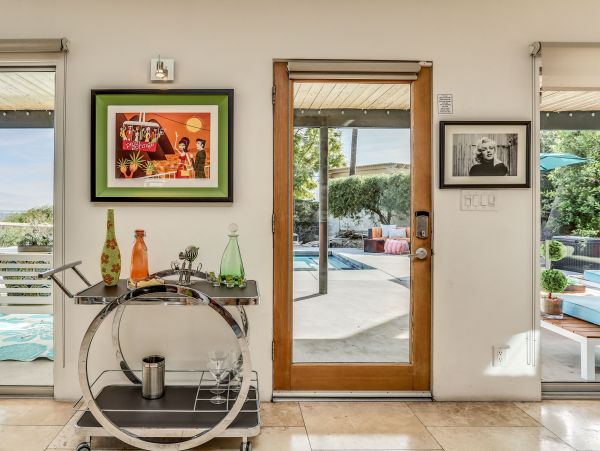 Palm Springs Home 984098